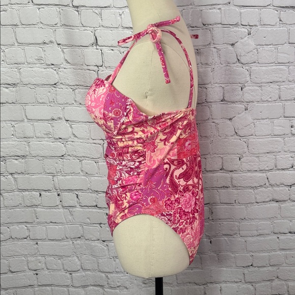 Cupshe x JJD Island Fresco Paisley One-Piece Swimsuit Large L NEW - Picture 8 of 15